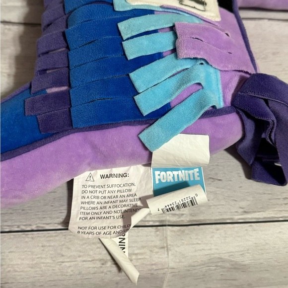 Fortnite character Supply Llama pinata decorative soft plush pillow buddy - Picture 3 of 6